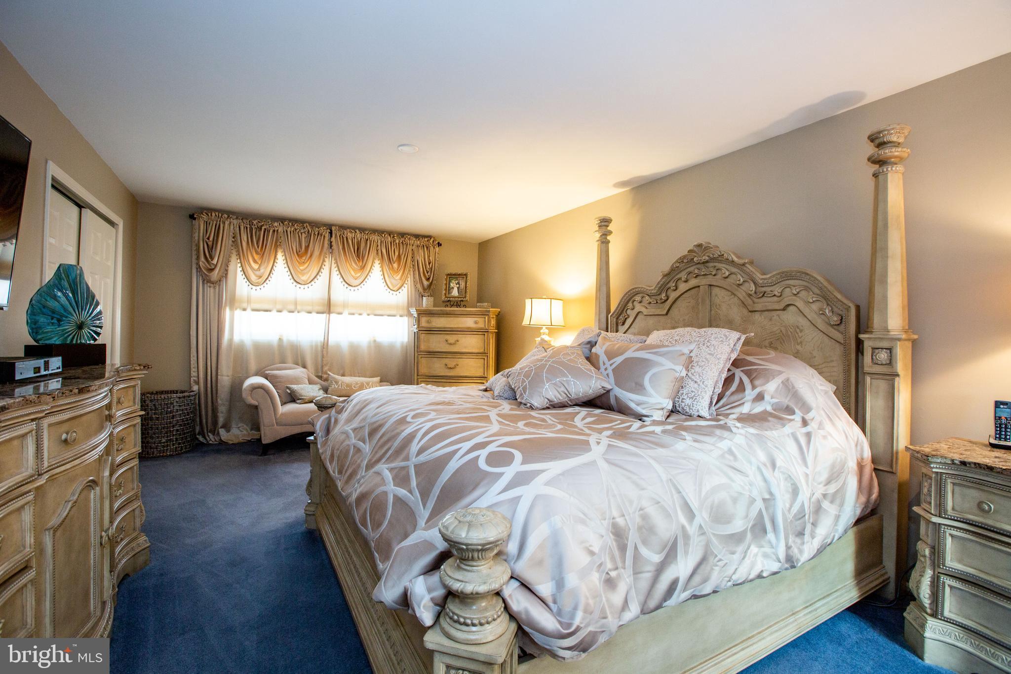 7 Weyburne Road Hamilton, NJ 08690 - Photo 35 of 54 Gallery Image 35