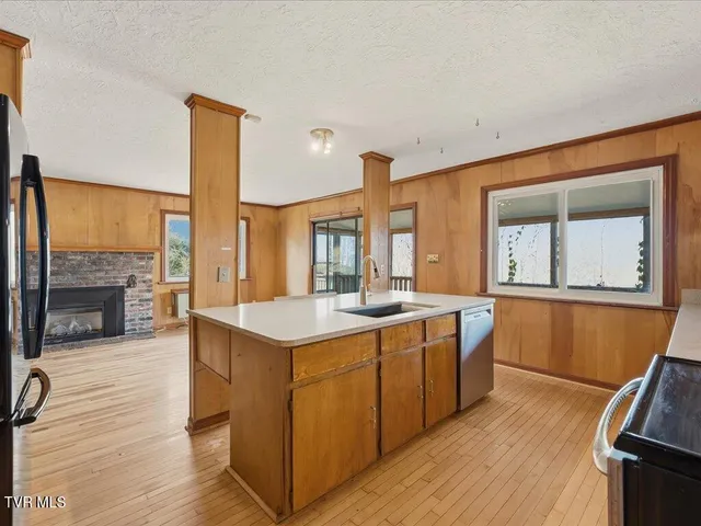 $650,000 | 7474 Evolene Circle, Talbott, TN 37877