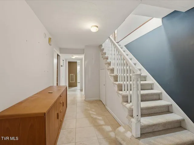 $650,000 | 7474 Evolene Circle, Talbott, TN 37877