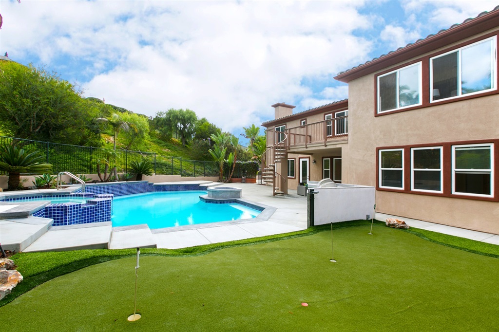 1269 Belleflower Road Carlsbad, CA 92011 - Photo 24 of 25 Gallery Image 24
