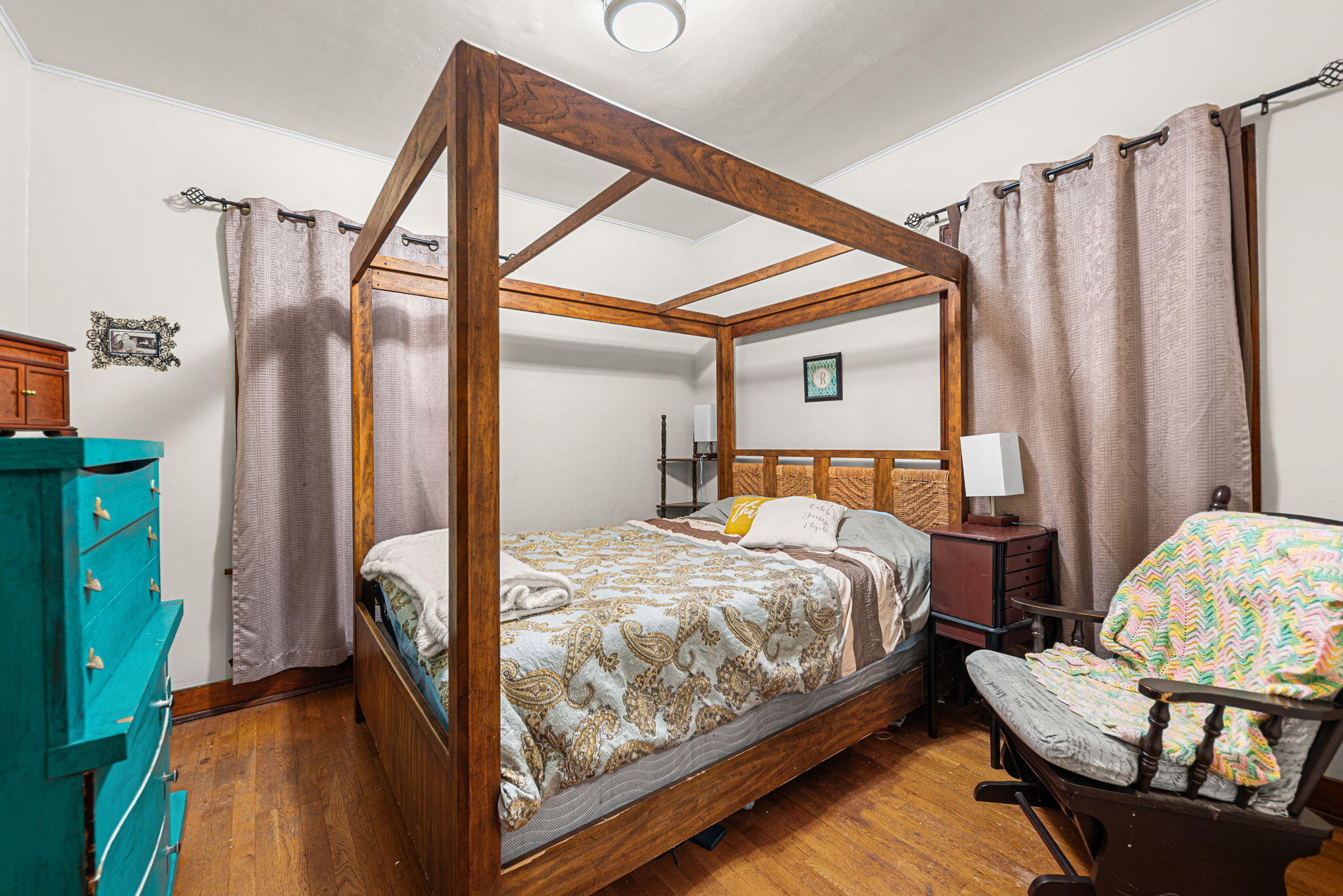 515 165th Street Hammond, IN 46324 - Photo 13 of 19 a bedroom with bed and a window