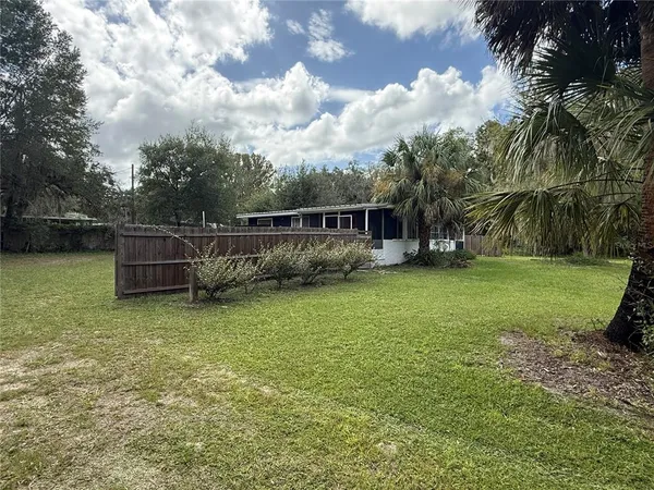 $159,900 | 452 Northeast 13th Terrace, Crystal River, FL 34428