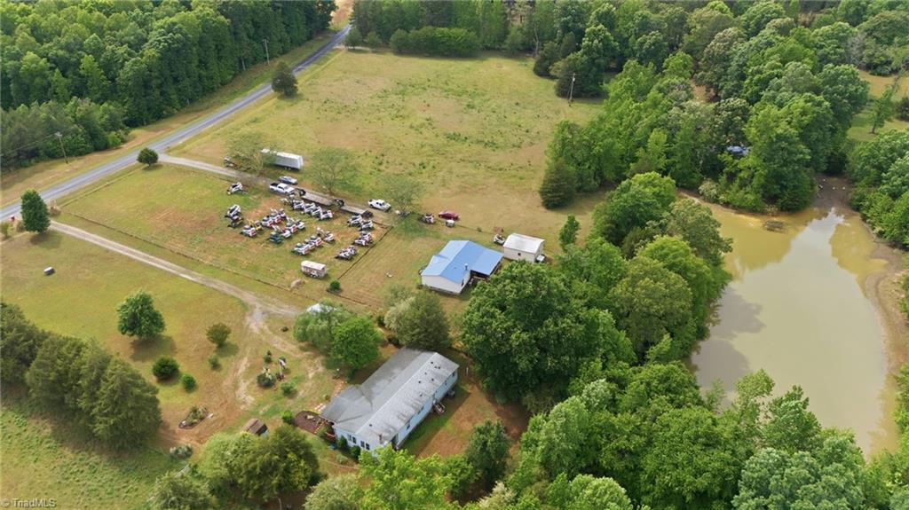 4790 Waynick Meadow Road Asheboro, NC 27205 - Photo 28 of 33 Aerial view of the neighborhood.