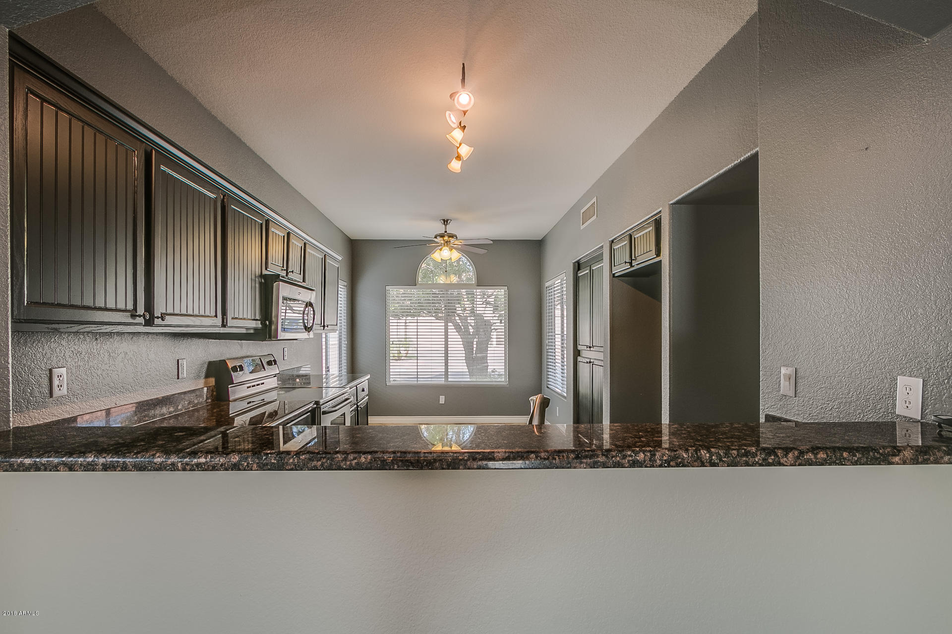 1327 East St John Road Phoenix, AZ 85022 - Photo 8 of 23 Saint John-2