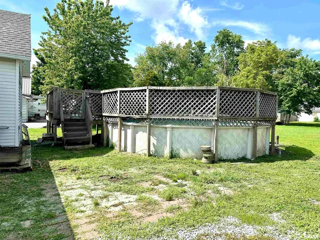 $55,000 | 414 East Monroe Avenue, Farina, IL 62838