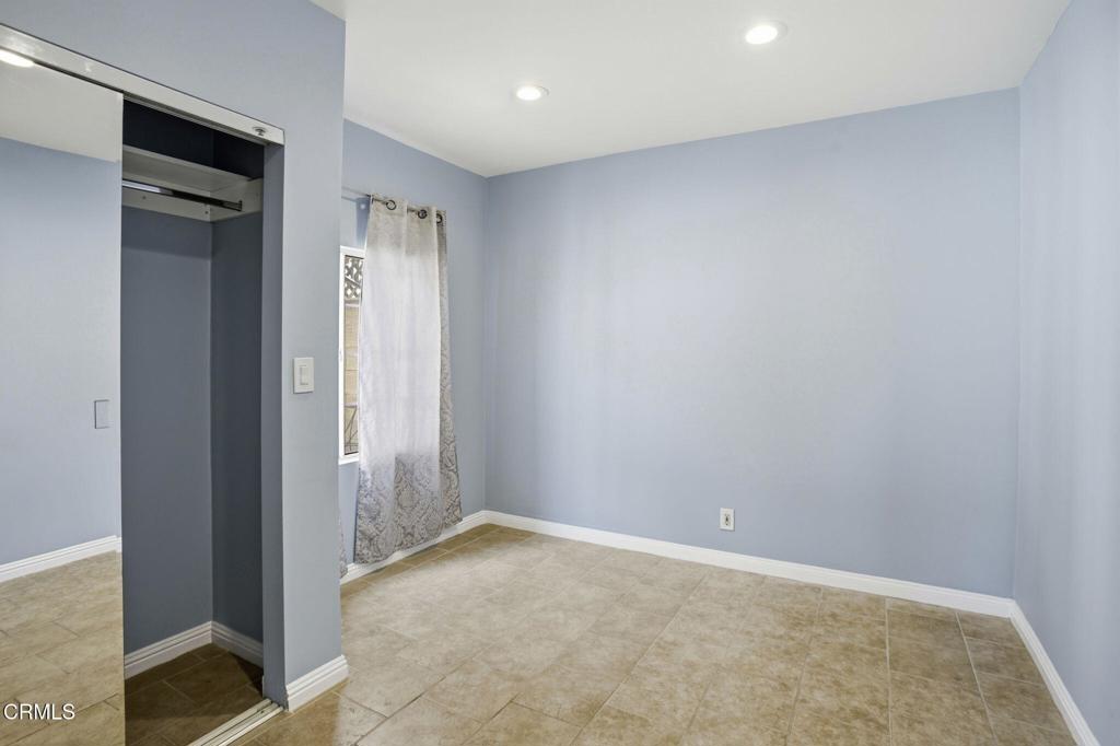 1606 Glenwood Road, Unit A Glendale, CA 91201 - Photo 14 of 28 a view of an empty room