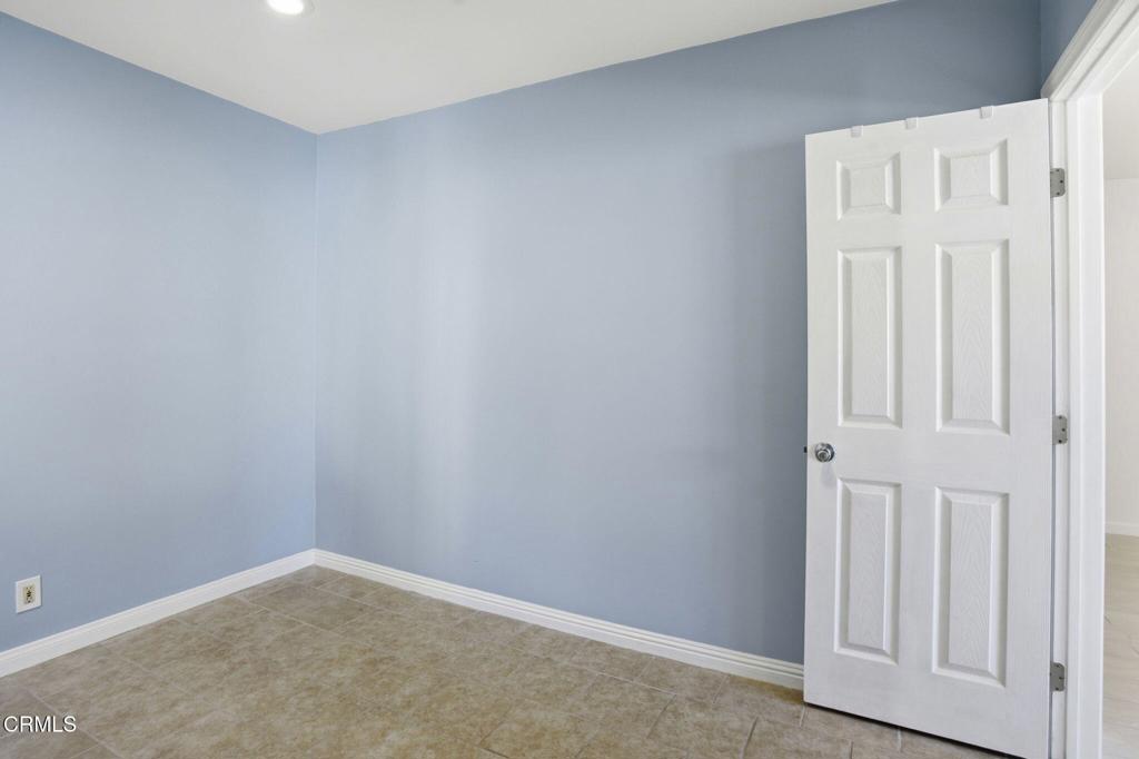 1606 Glenwood Road, Unit A Glendale, CA 91201 - Photo 15 of 28 a view of empty room
