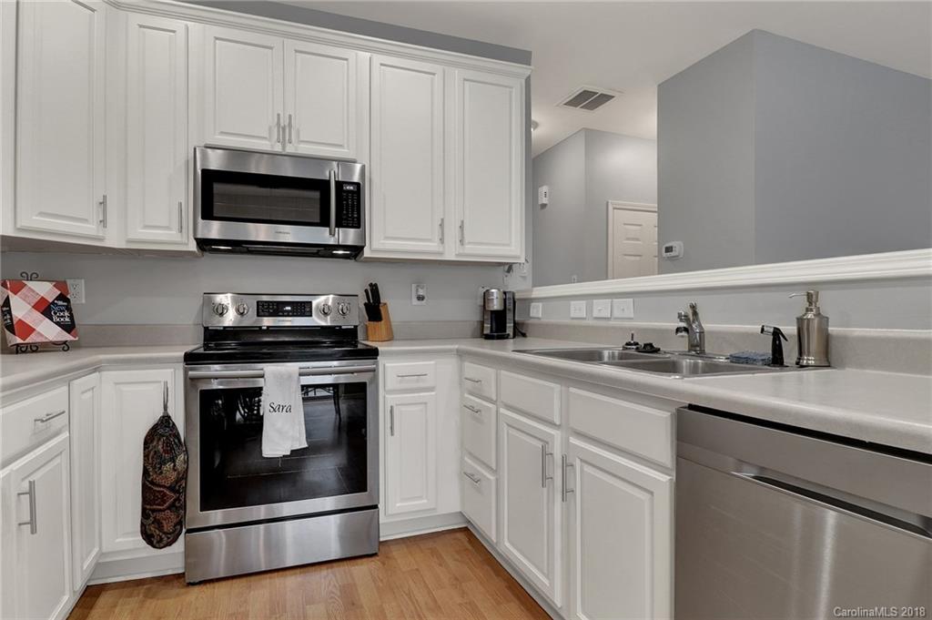 1018 Silver Springs Road, Unit 304 Fort Mill, SC 29715 - Photo 10 of 29 Gallery Image 10