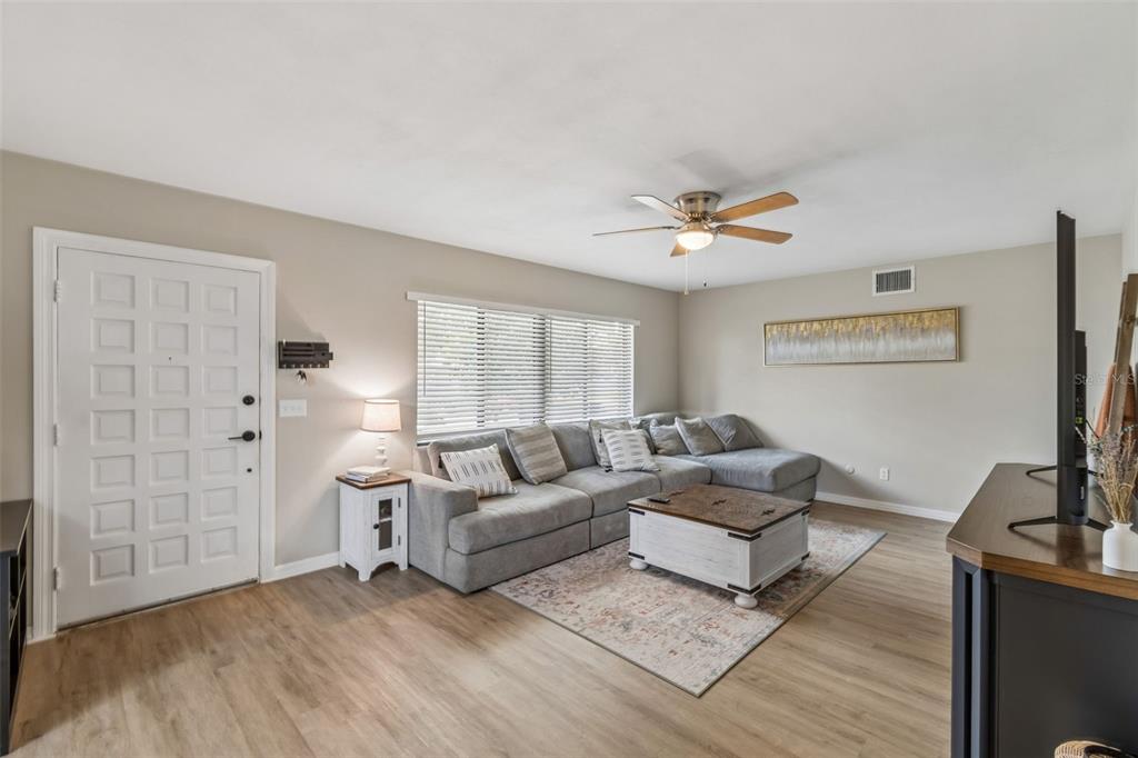 153 Stevenson Road Winter Haven, FL 33884 - Photo 11 of 56