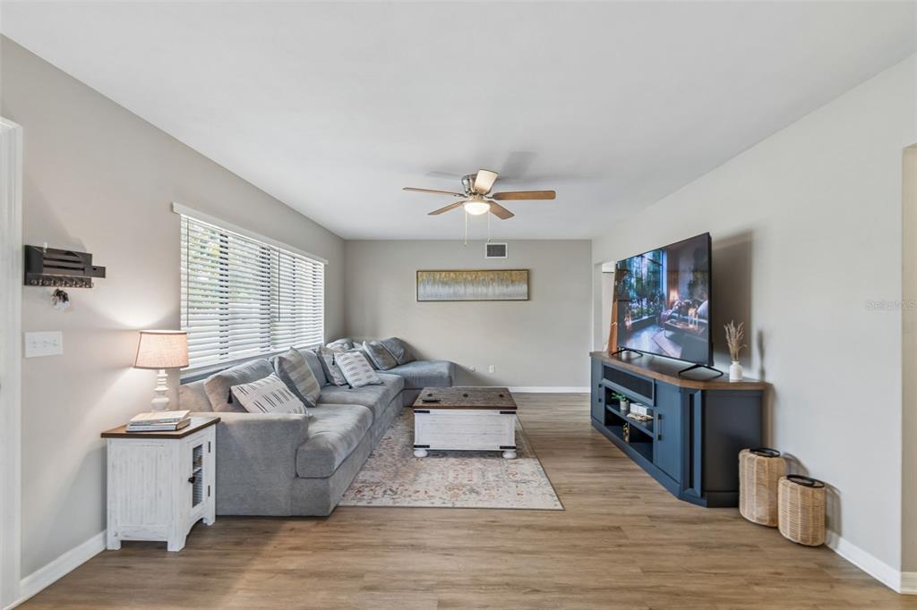 153 Stevenson Road Winter Haven, FL 33884 - Photo 3 of 56