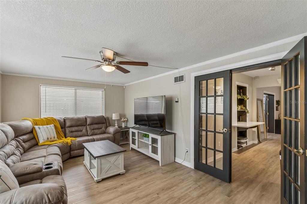 153 Stevenson Road Winter Haven, FL 33884 - Photo 4 of 56