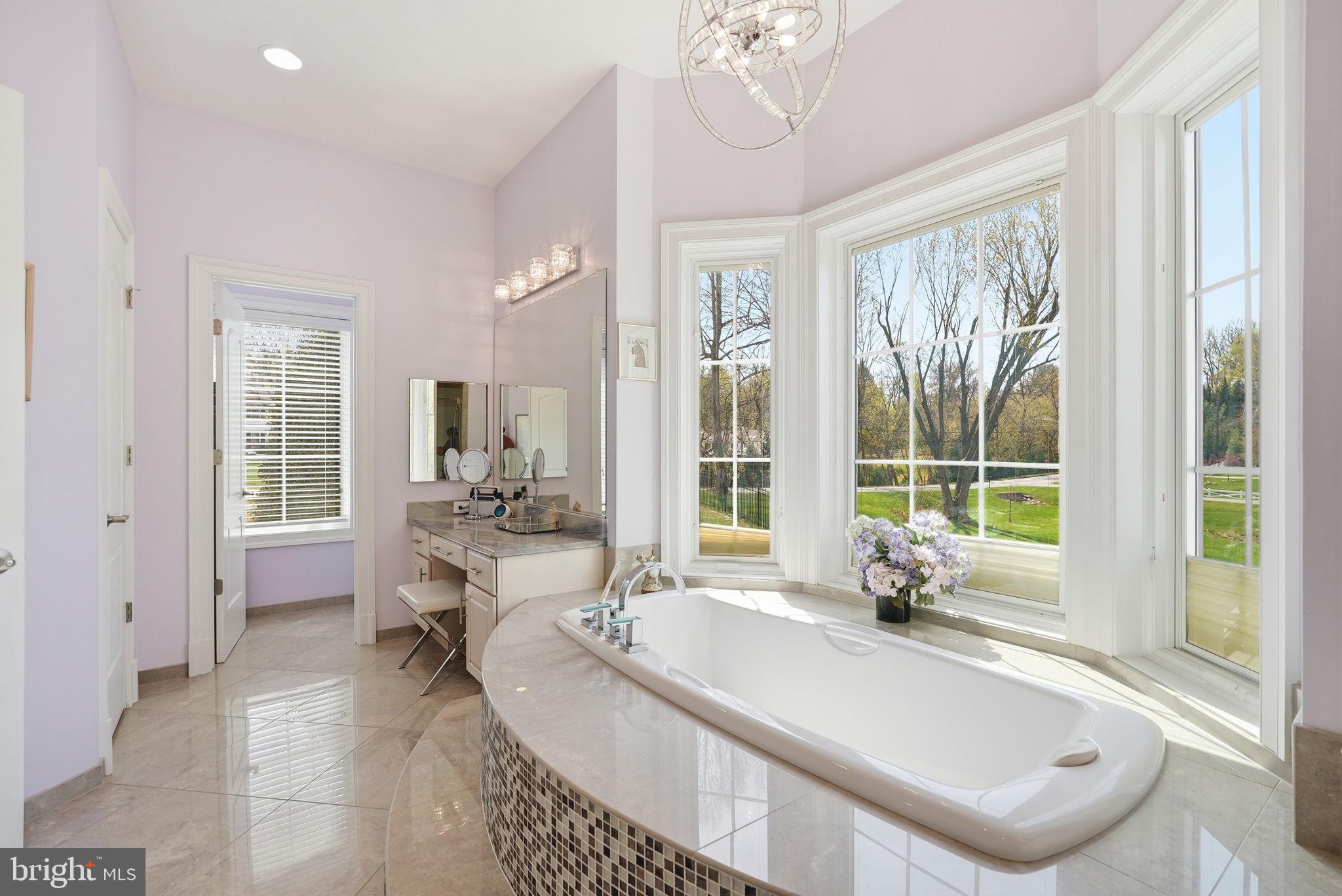 10708 Lockland Road Rockville, MD 20854 - Photo 30 of 64 "Hers" Bathroom