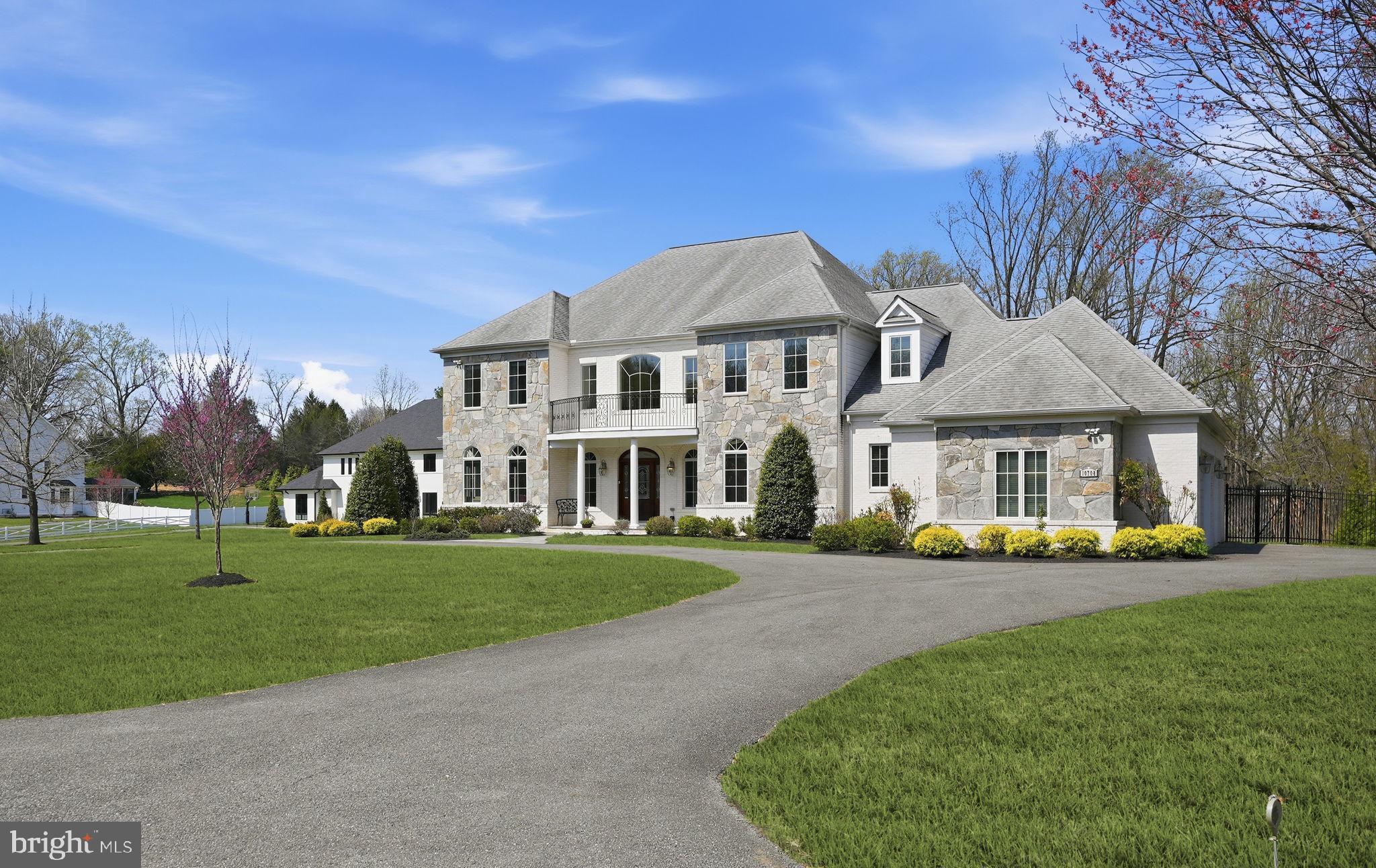 10708 Lockland Road Rockville, MD 20854 - Photo 4 of 64 Right Driveway Entrance