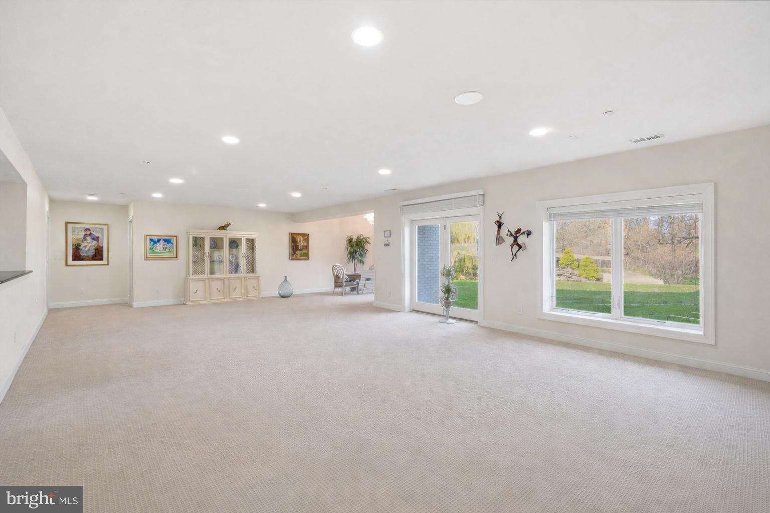 10708 Lockland Road Potomac, MD 20854 - Photo 48 of 69 Bright Walk-out Lower Level