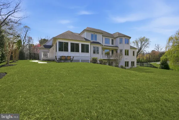 $3,250,000 | 10708 Lockland Road, Rockville, MD 20854