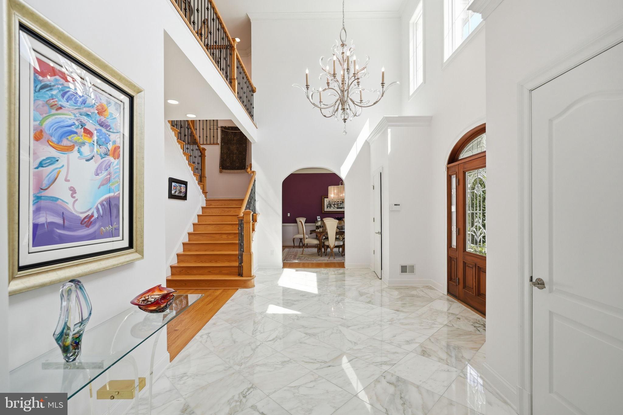 10708 Lockland Road Rockville, MD 20854 - Photo 6 of 64 Foyer