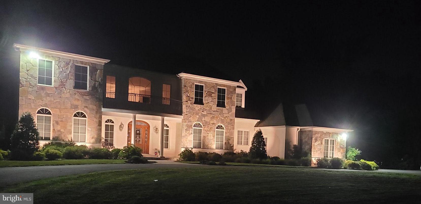 10708 Lockland Road Rockville, MD 20854 - Photo 63 of 64 Evening