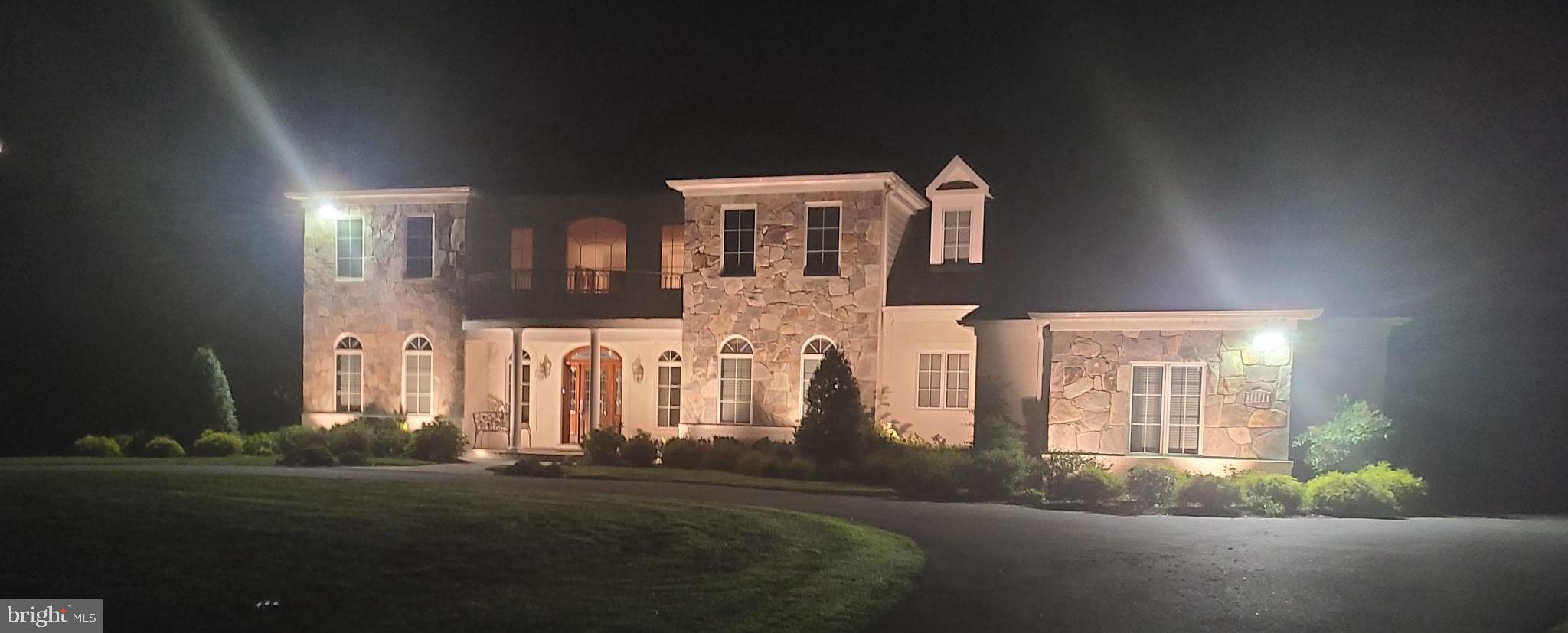 10708 Lockland Road Rockville, MD 20854 - Photo 64 of 64 Evening