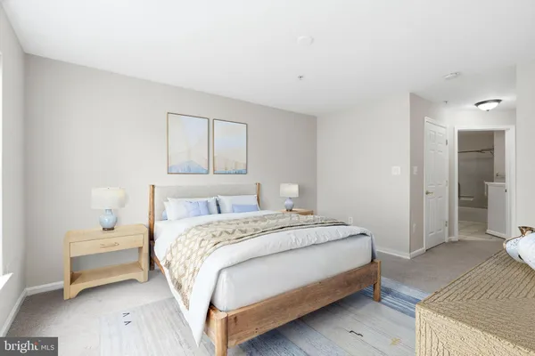 $280,000 | 2503 Coleridge Drive, Unit 2A, Frederick, MD 21702