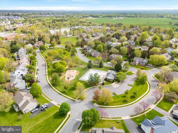 $280,000 | 2503 Coleridge Drive, Unit 2A, Frederick, MD 21702