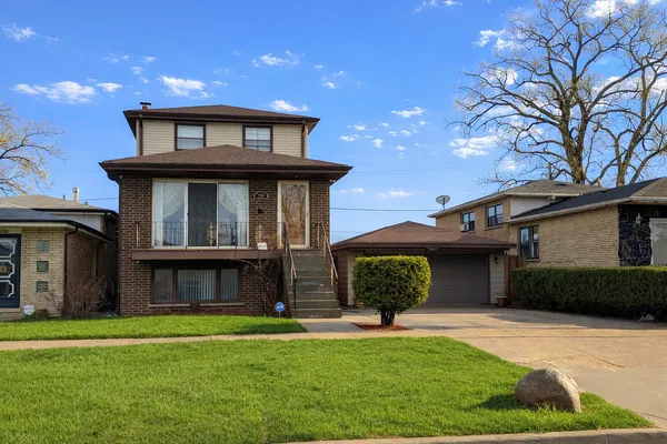 $950 | 7226 West 63rd Place, Unit 1, Summit, IL 60501