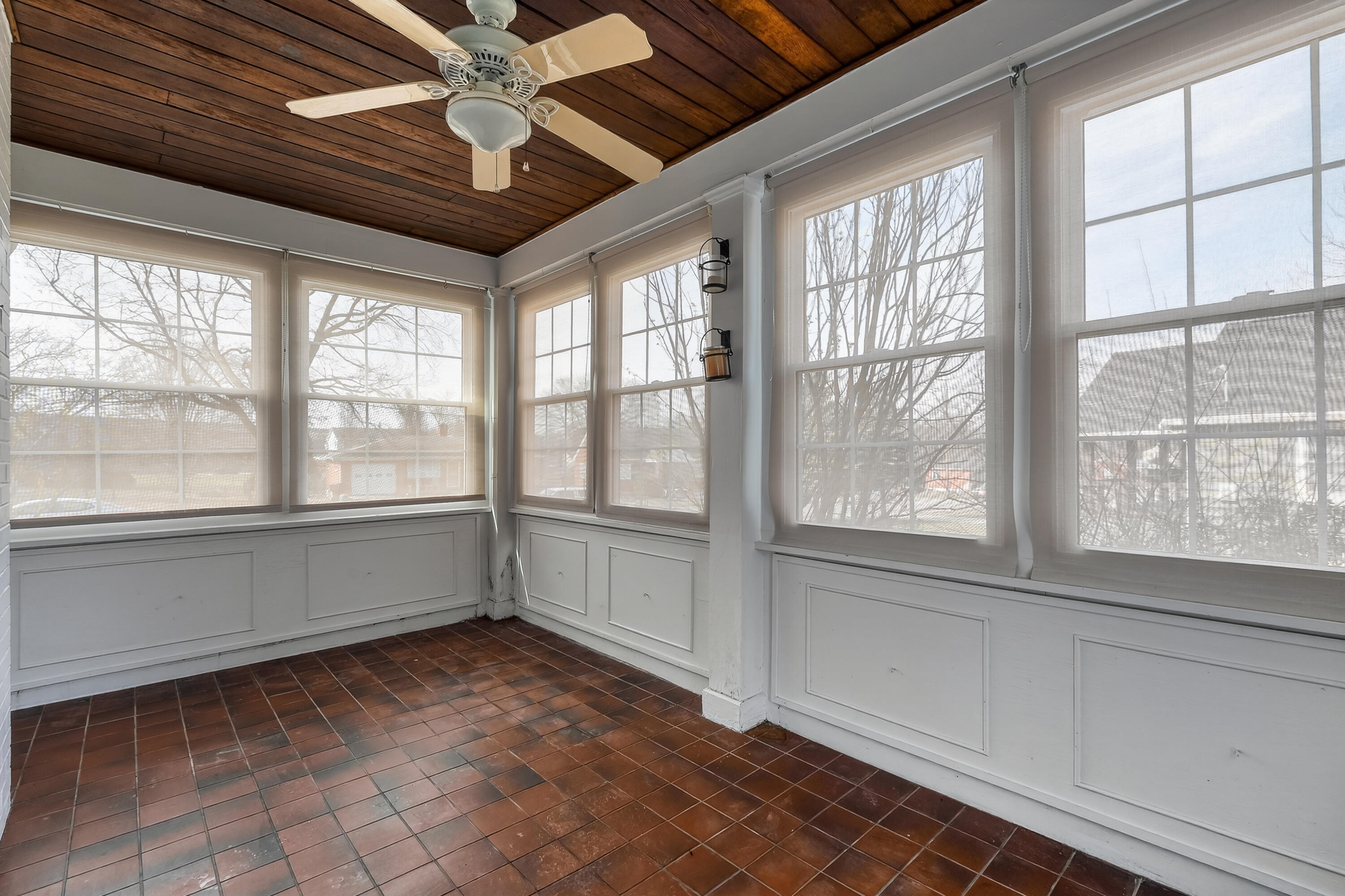 136 Edgewood Road Edgewood, KY 41017 - Photo 8 of 30 Gallery Image 8