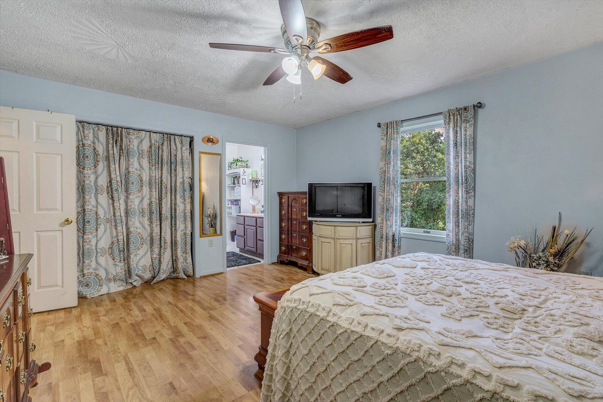 3272 Absalom Smith Road Salem, VA 24153 - Photo 16 of 34 16-080220210112