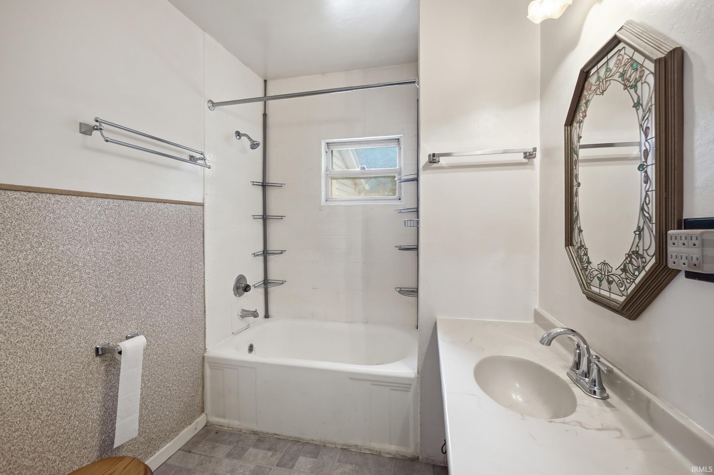 315 West Oak Street Butler, IN 46721 - Photo 19 of 41