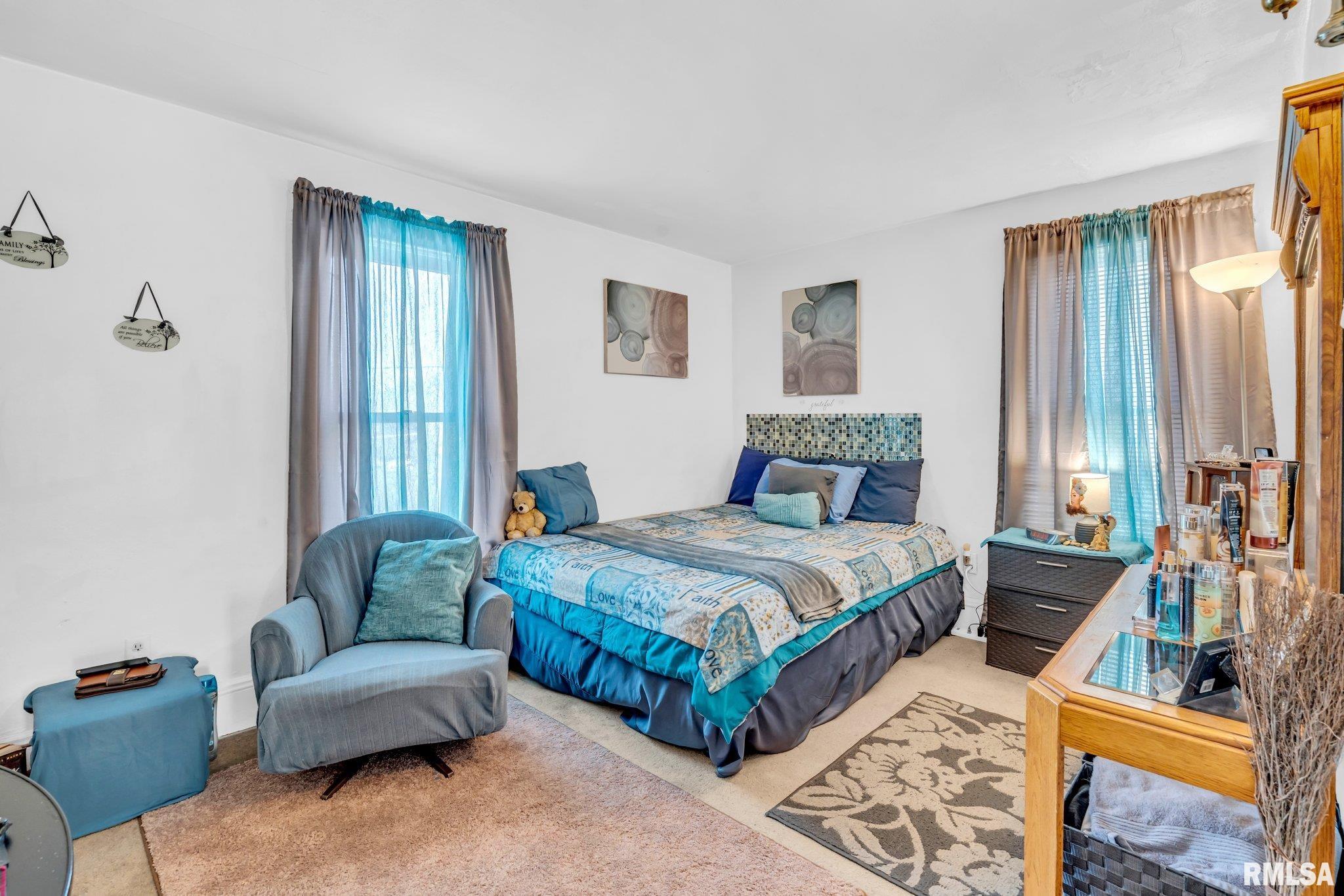 902 44th Street Rock Island, IL 61201 - Photo 14 of 23