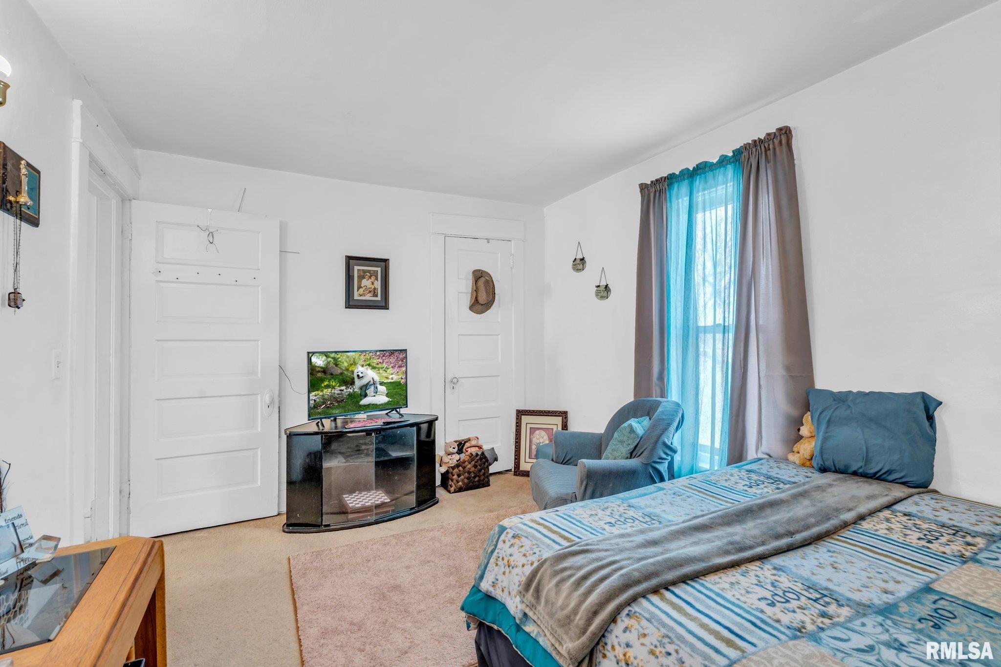 902 44th Street Rock Island, IL 61201 - Photo 15 of 23