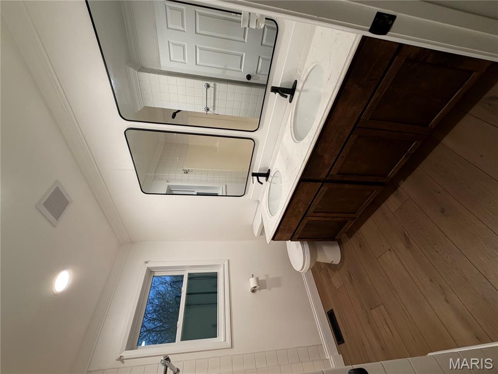 1910 Tinhouse Road Hillsboro, MO 63050 - Photo 13 of 24