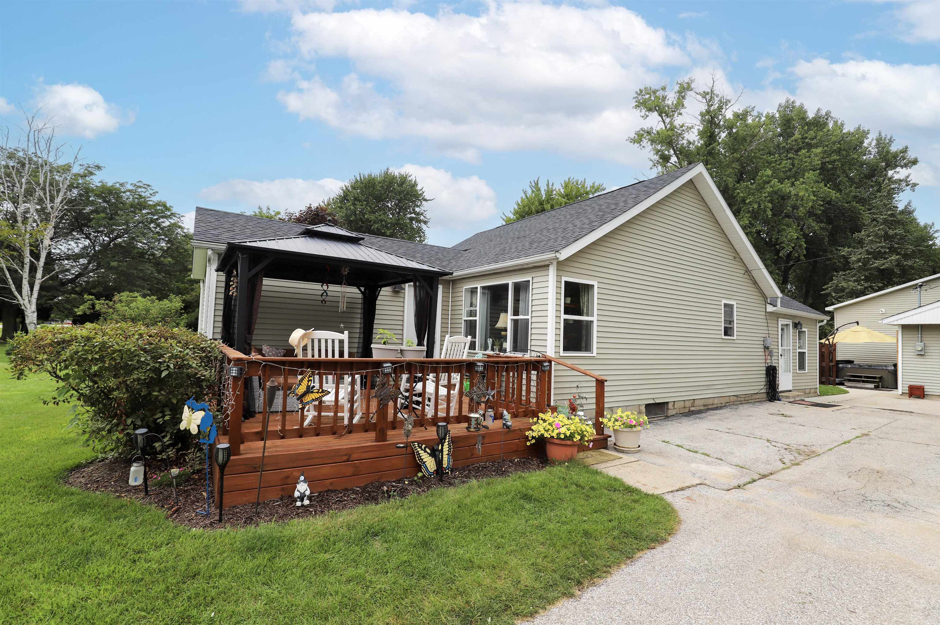 3697 Lauria Road Bay City, MI 48706 - Photo 9 of 47 Gallery Image 9