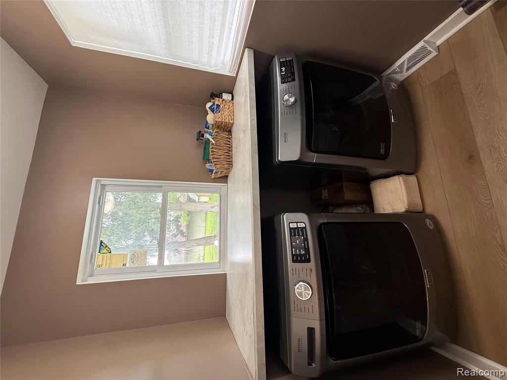 1513 North Seymour Road Flushing, MI 48433 - Photo 20 of 26 Gallery Image 20