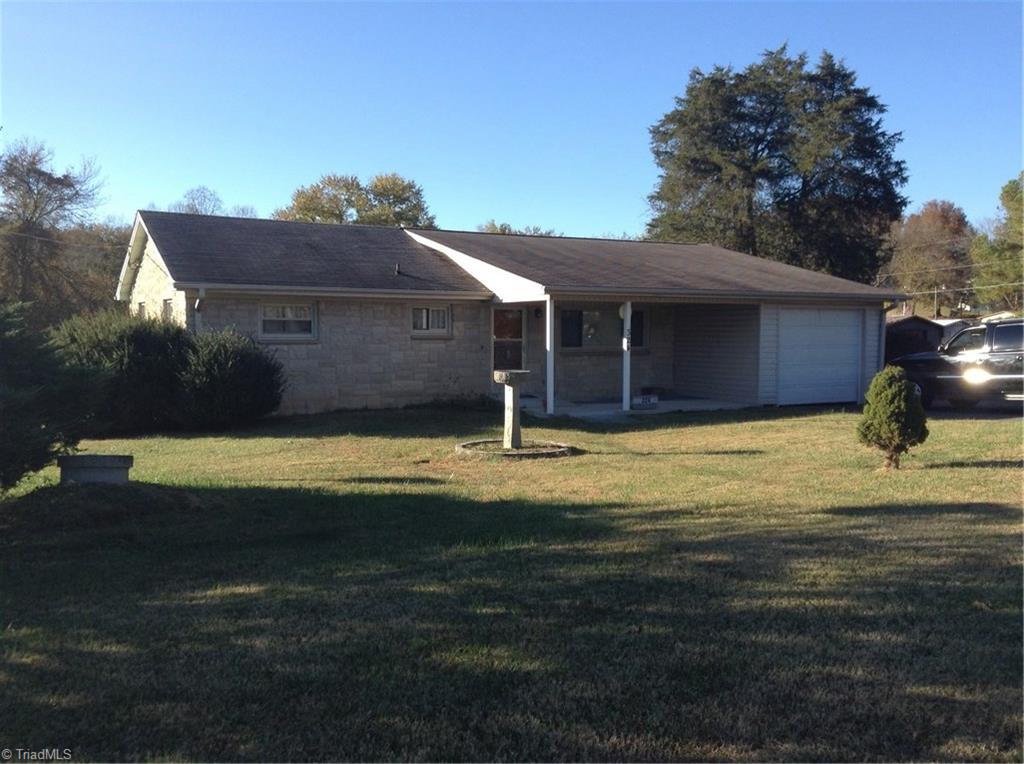 324 Belton Road Mount Airy, NC 27030 - Photo 2 of 26 Gallery Image 2
