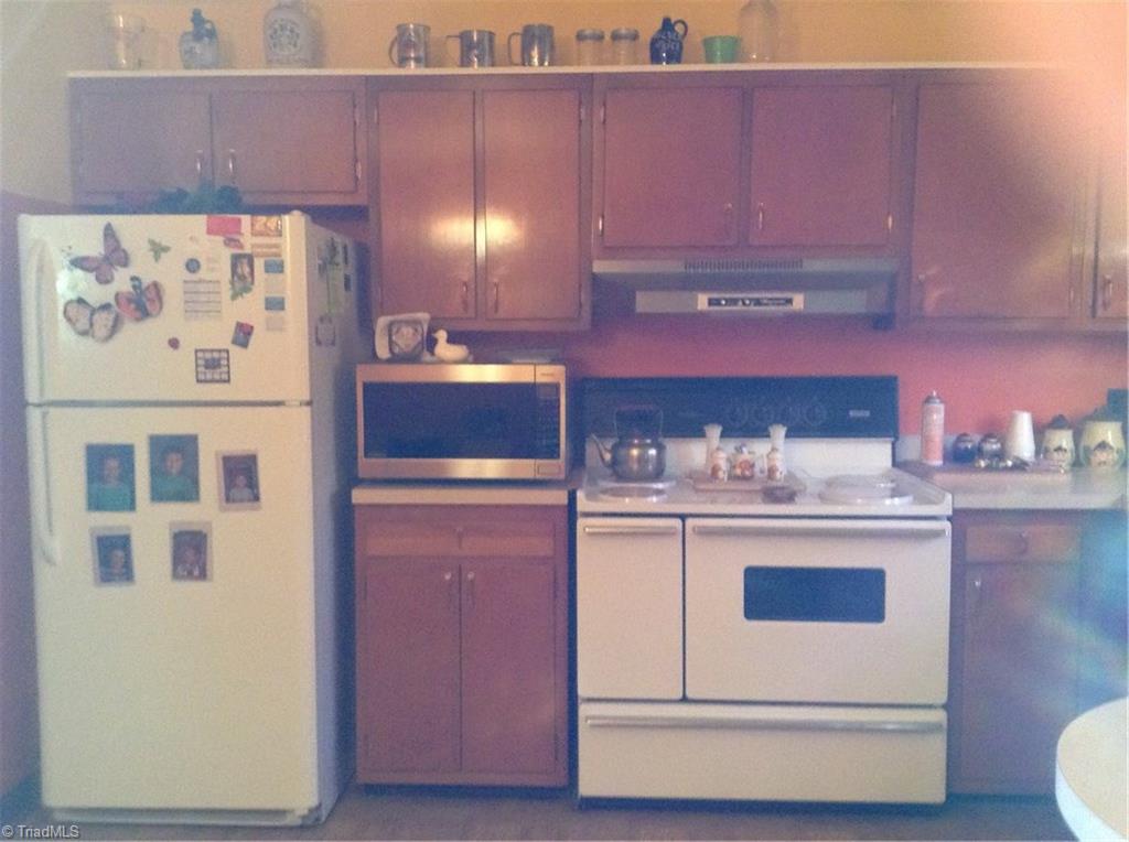 324 Belton Road Mount Airy, NC 27030 - Photo 14 of 26 Gallery Image 14