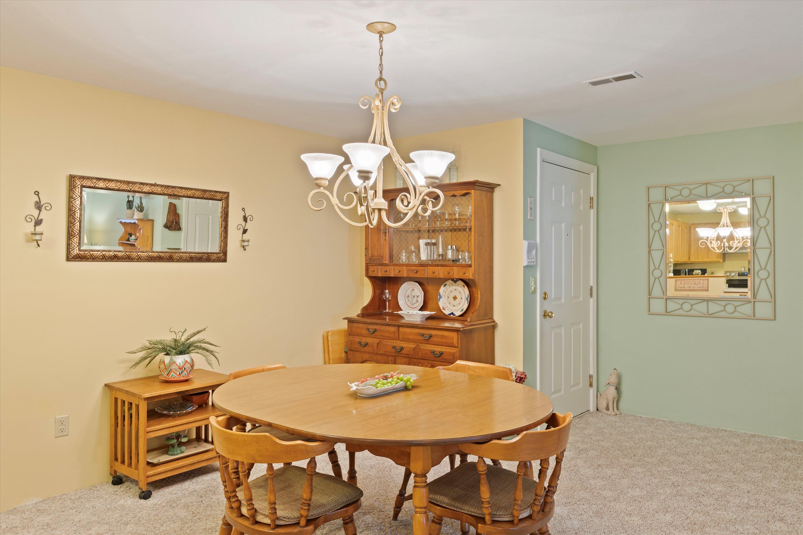 491 Mammoth Road, Unit 26 Londonderry, NH 03053 - Photo 15 of 33