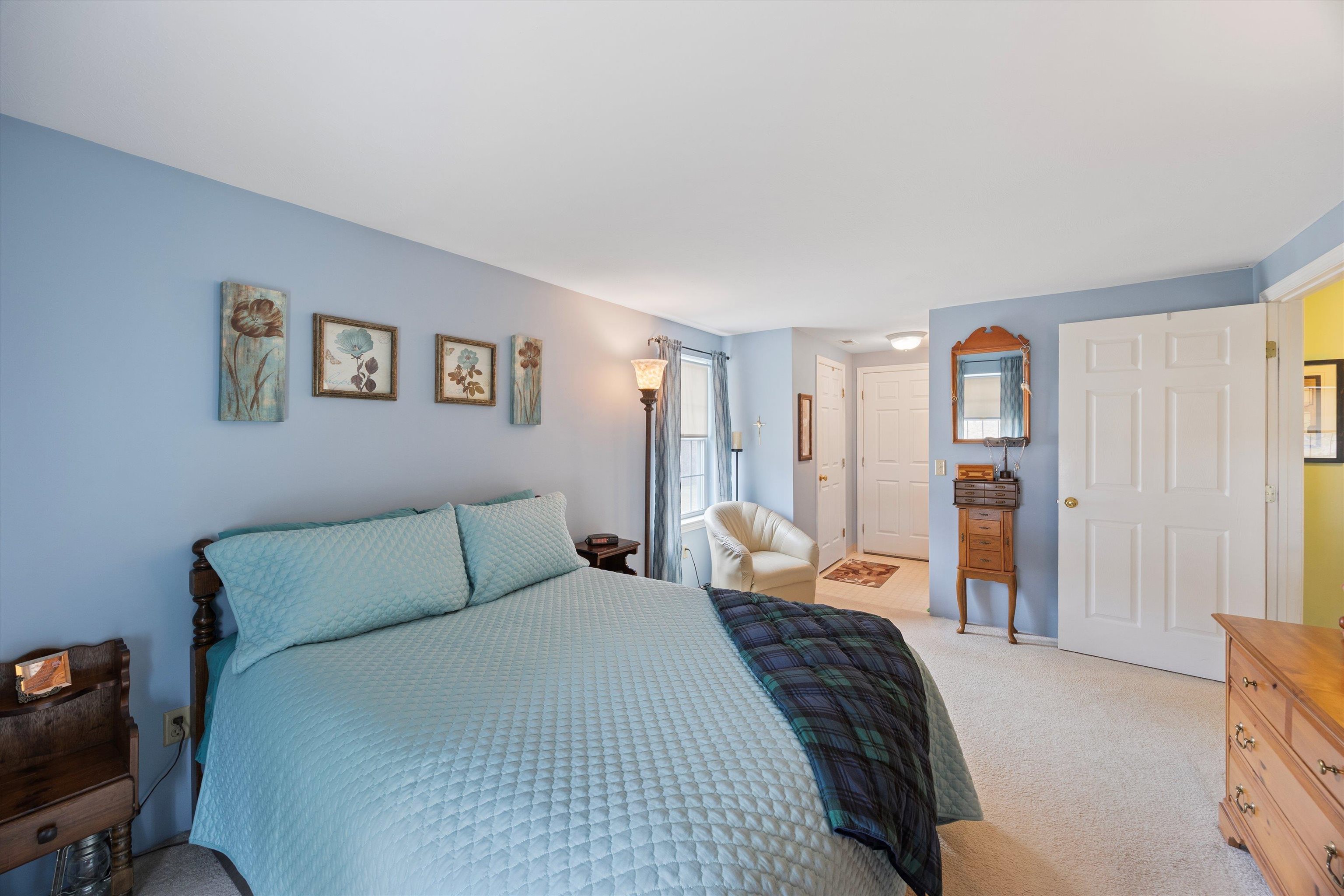 491 Mammoth Road, Unit 26 Londonderry, NH 03053 - Photo 18 of 33