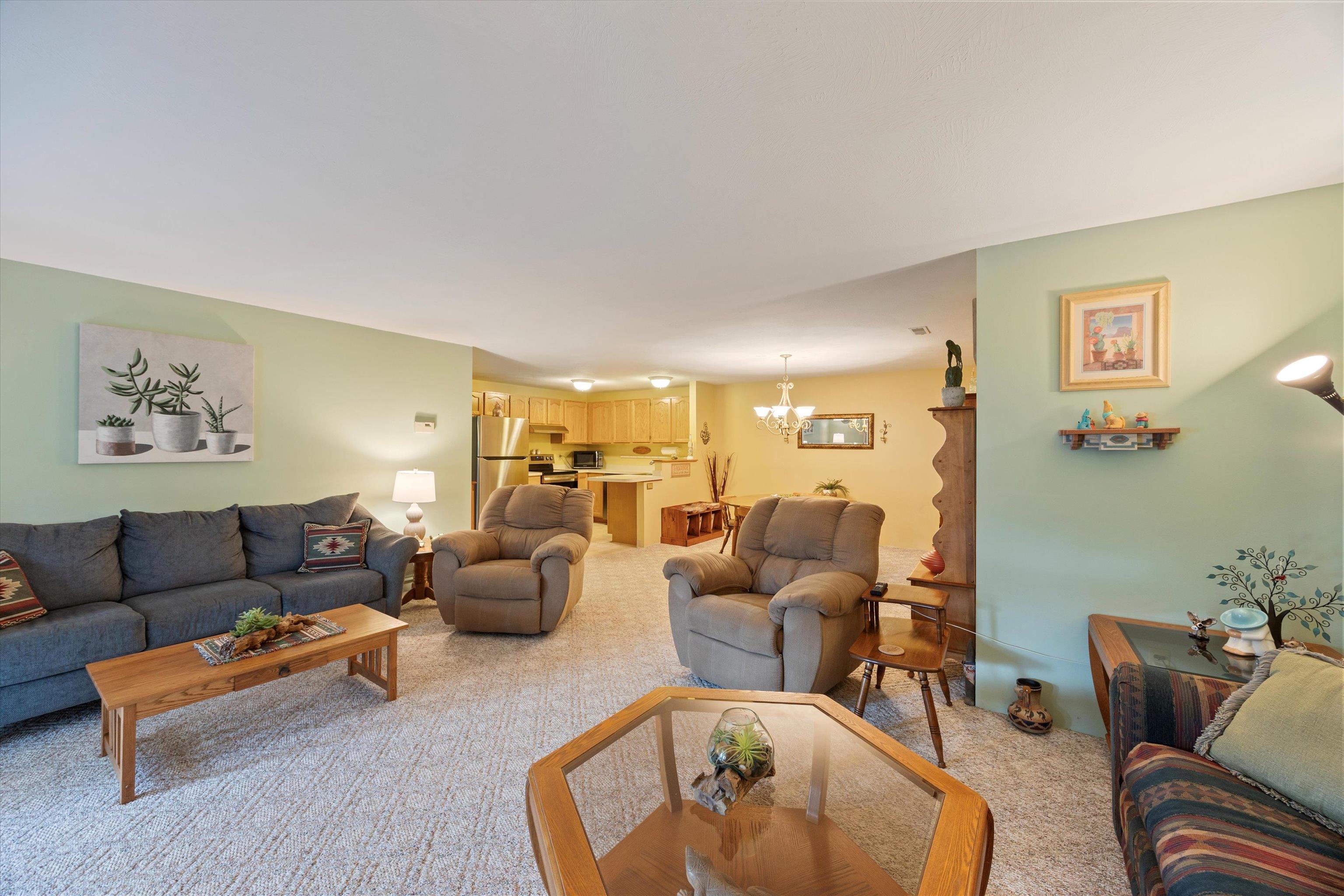 491 Mammoth Road, Unit 26 Londonderry, NH 03053 - Photo 4 of 33