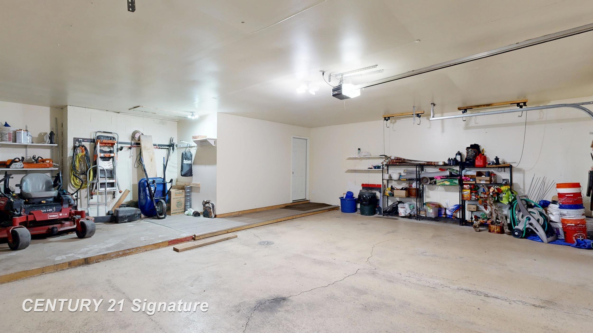 6728 North River Road Freeland, MI 48623 - Photo 47 of 63