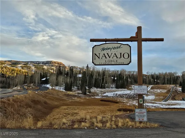 $129,900 | 223 Hunter Ridge Drive, Unit 2303, Brian Head, UT 84719