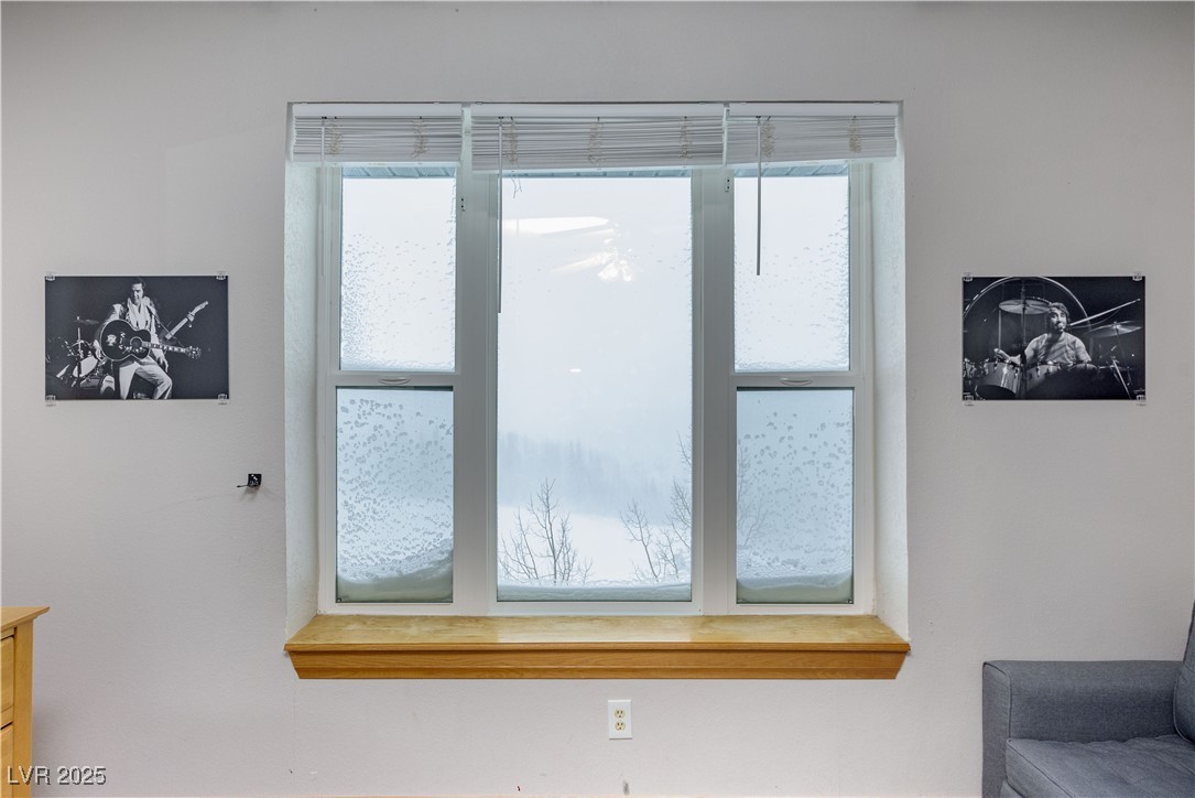 223 Hunter Ridge Drive, Unit 2303 Brian Head, UT 84719 - Photo 5 of 31 Detailed view