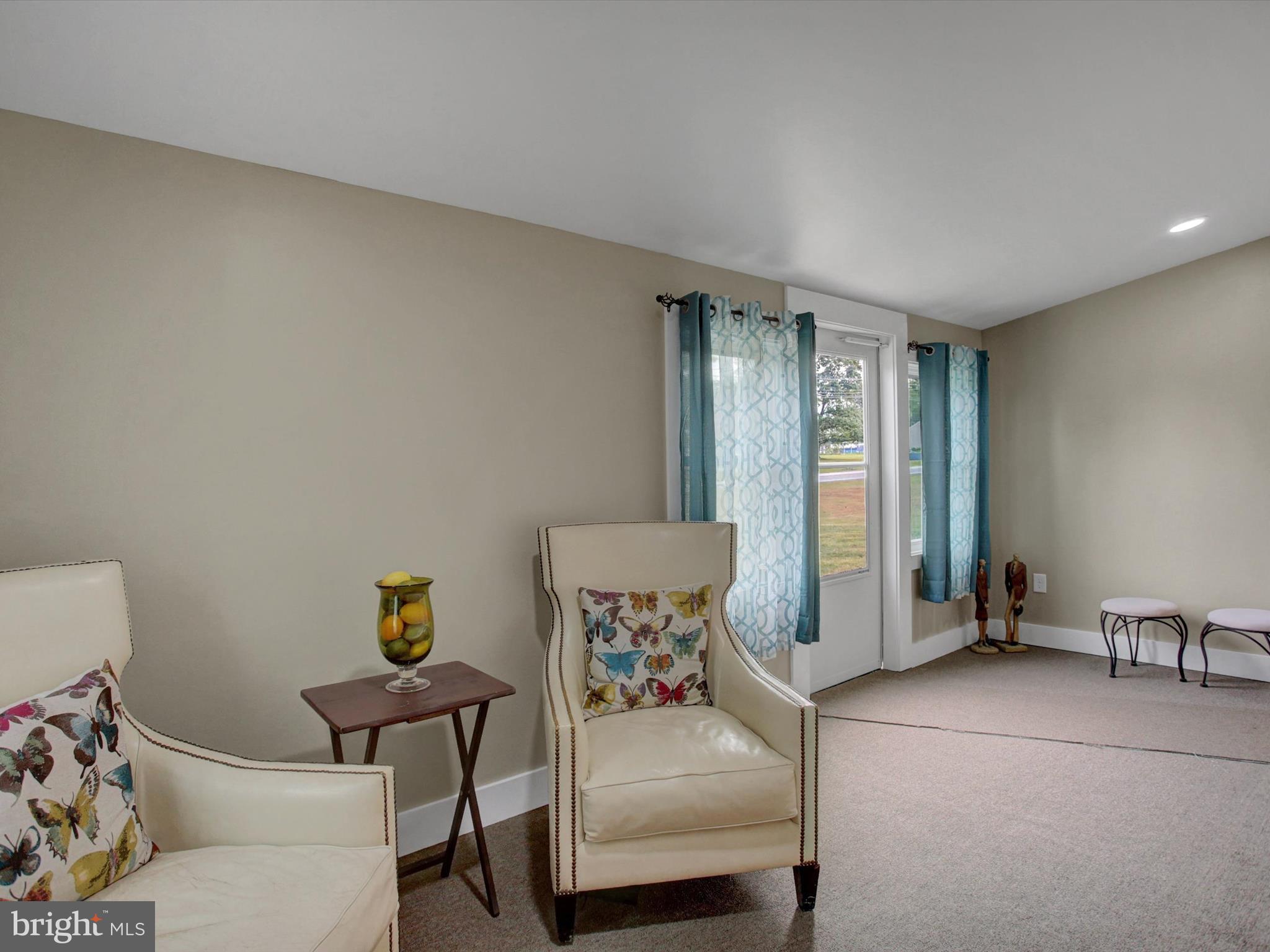 3043 Emmitsburg Road Gettysburg, PA 17325 - Photo 6 of 48 a living room with furniture and a window