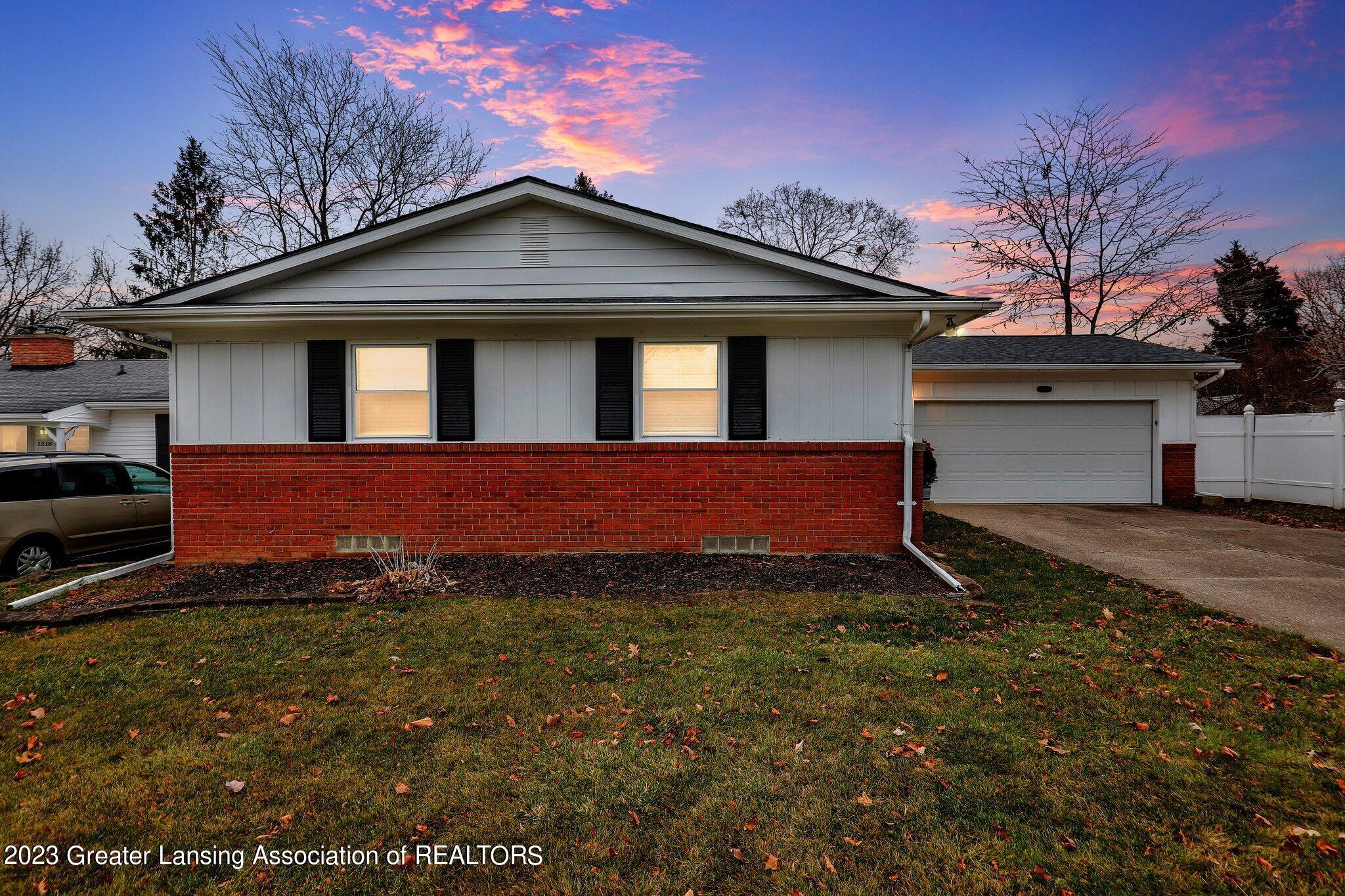 1214 Chester Road Lansing, MI 48912 - Photo 2 of 32 2-web-or-mls-Open Ended Media-2