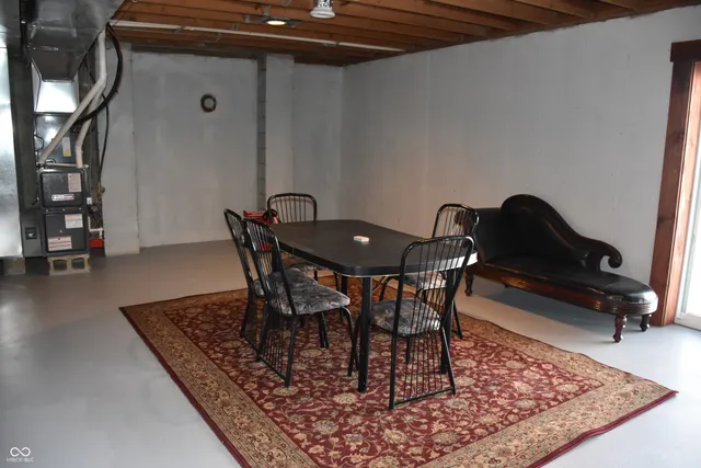 $530,000 | 6271 County Road 1100 North, Mooresville, IN 46158