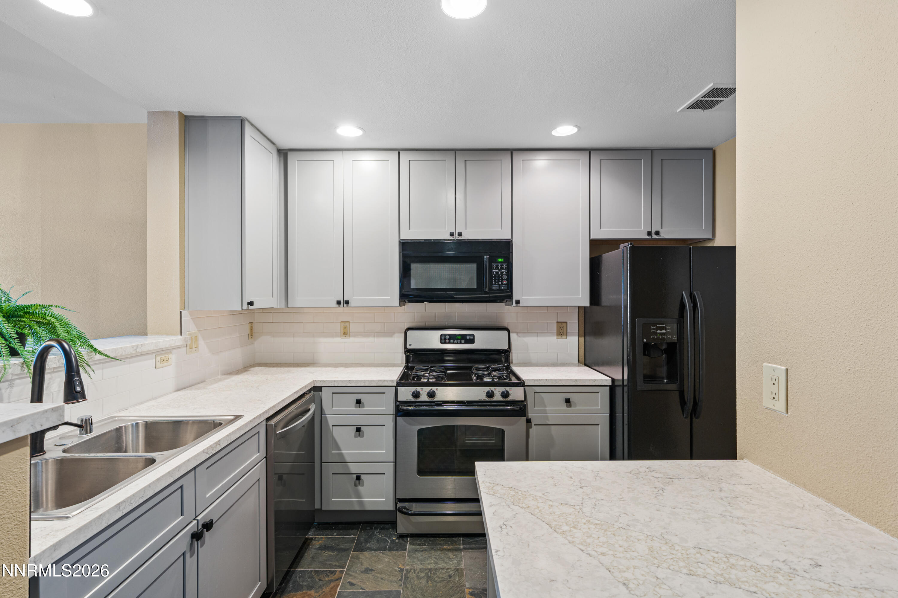 900 South Meadows Parkway, Unit 1313 Reno, NV 89521 - Photo 5 of 50 A7V04367