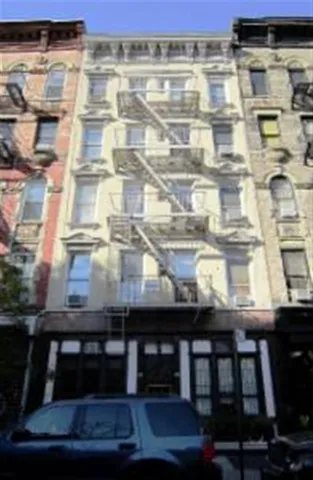 $4,495 | 221 Mott Street, Unit 17 | NoLita
