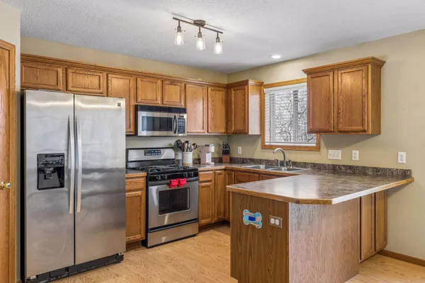 $440,000 | 2617 Burl Oak Curve, Hudson, WI 54016