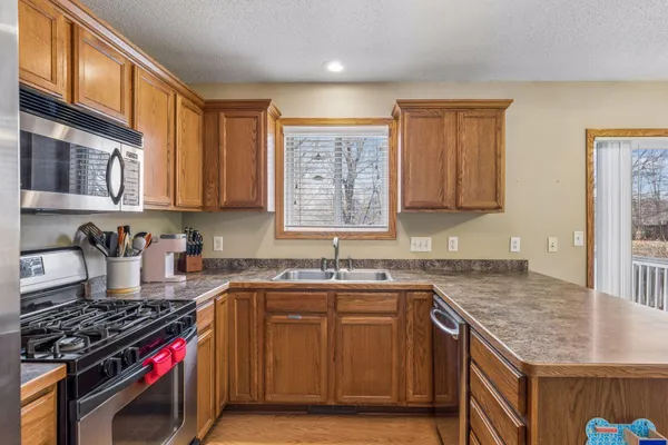 $440,000 | 2617 Burl Oak Curve, Hudson, WI 54016