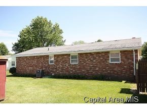 817 West Washington Street Athens, IL 62613 - Photo 2 of 18 Gallery Image 2