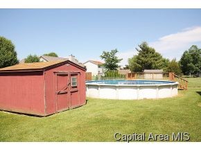 817 West Washington Street Athens, IL 62613 - Photo 3 of 18 Gallery Image 3